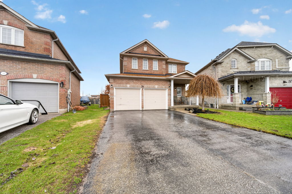 18 Dresden Ct