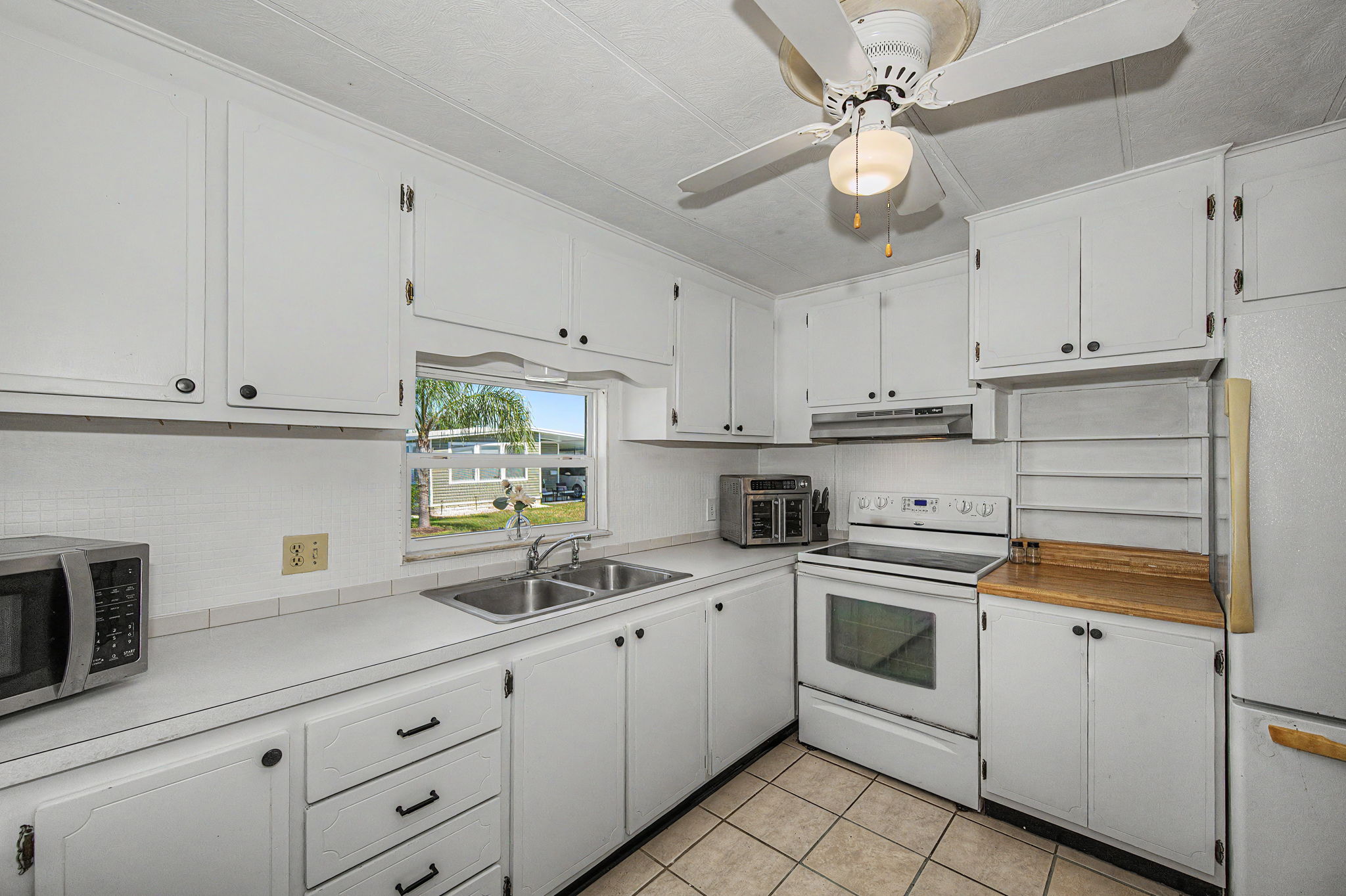 Kitchen 3