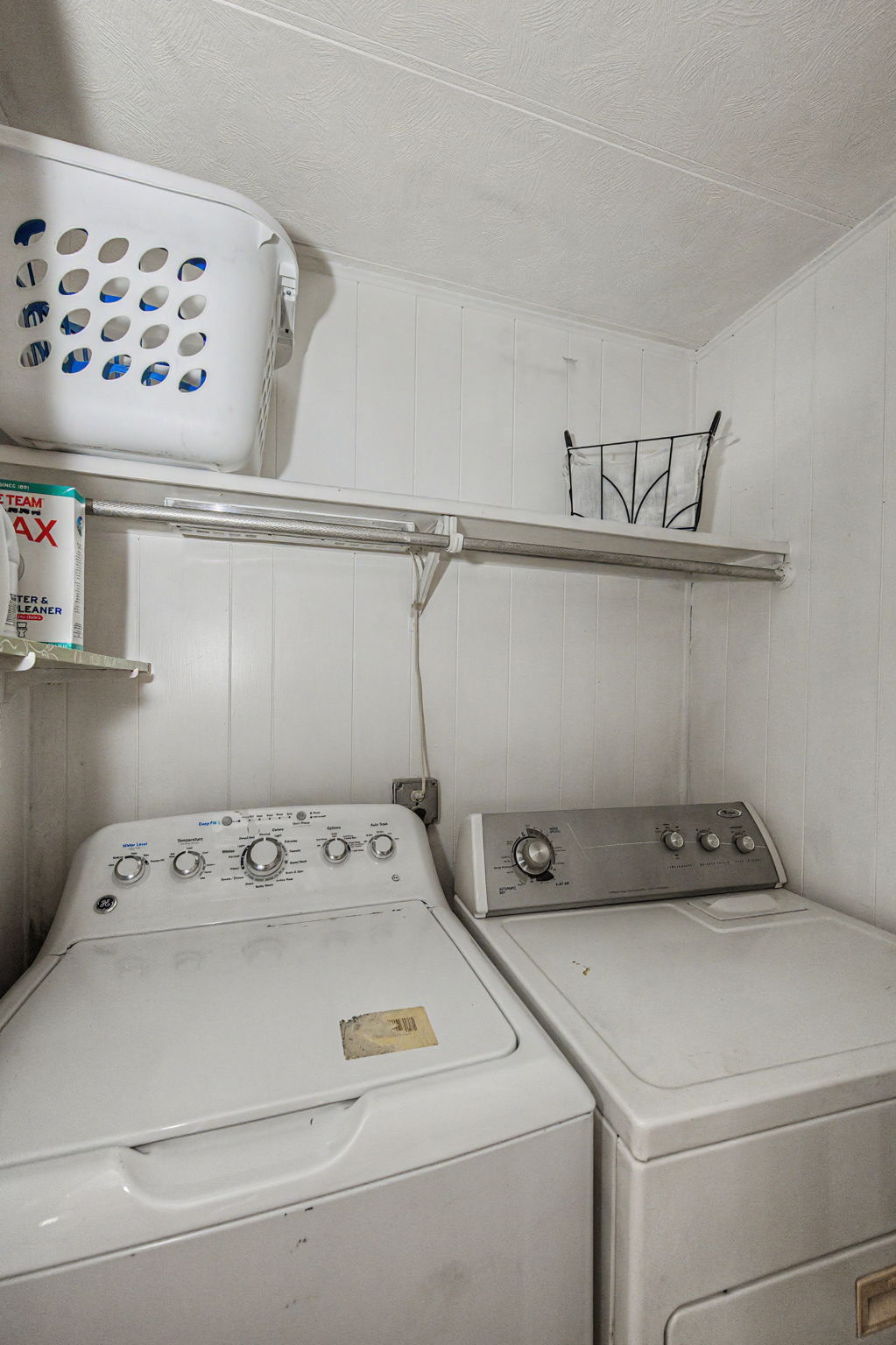 Laundry Room 1