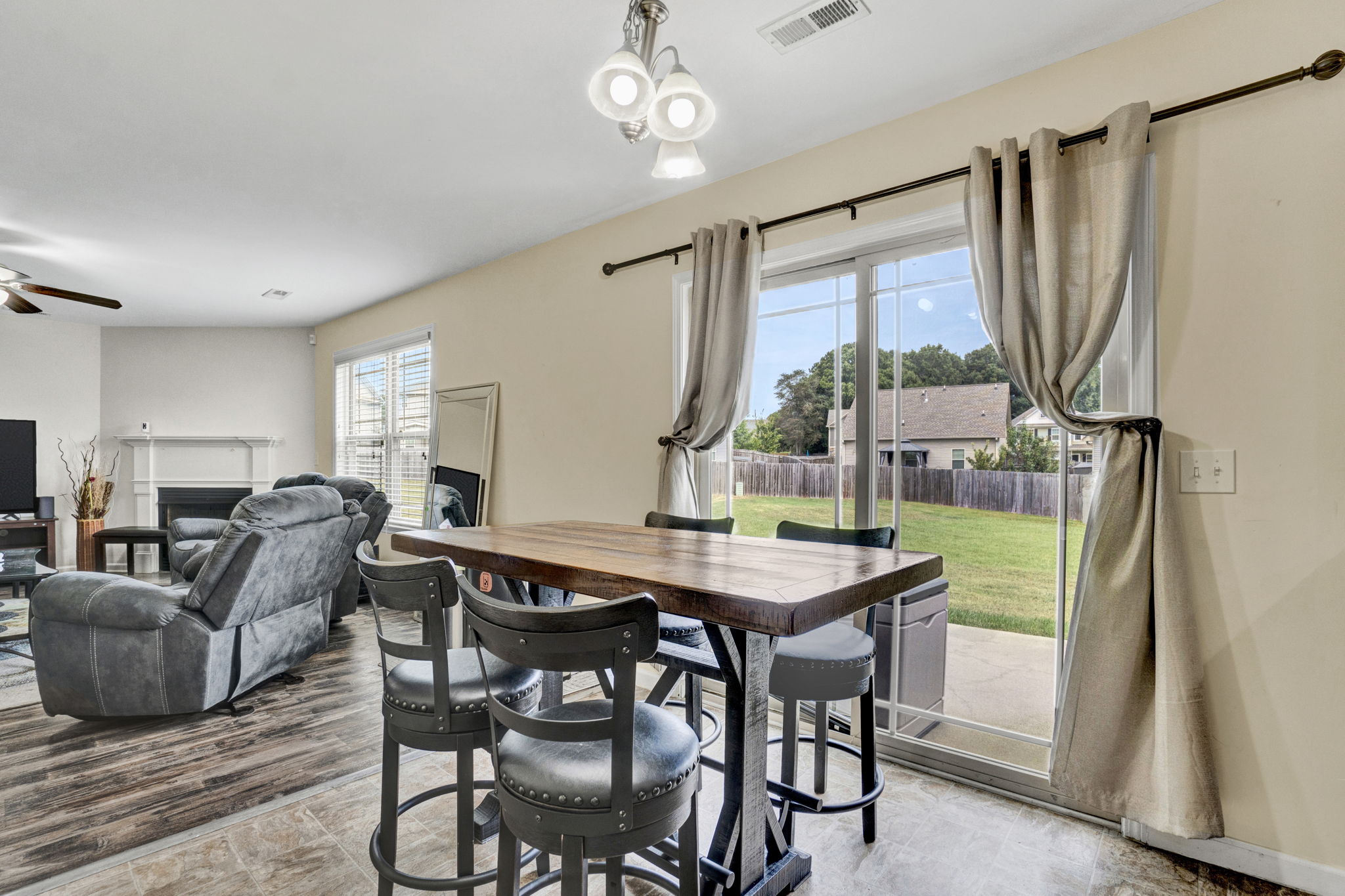 18 Dunsborough Dr Simpsonville SC - (30)