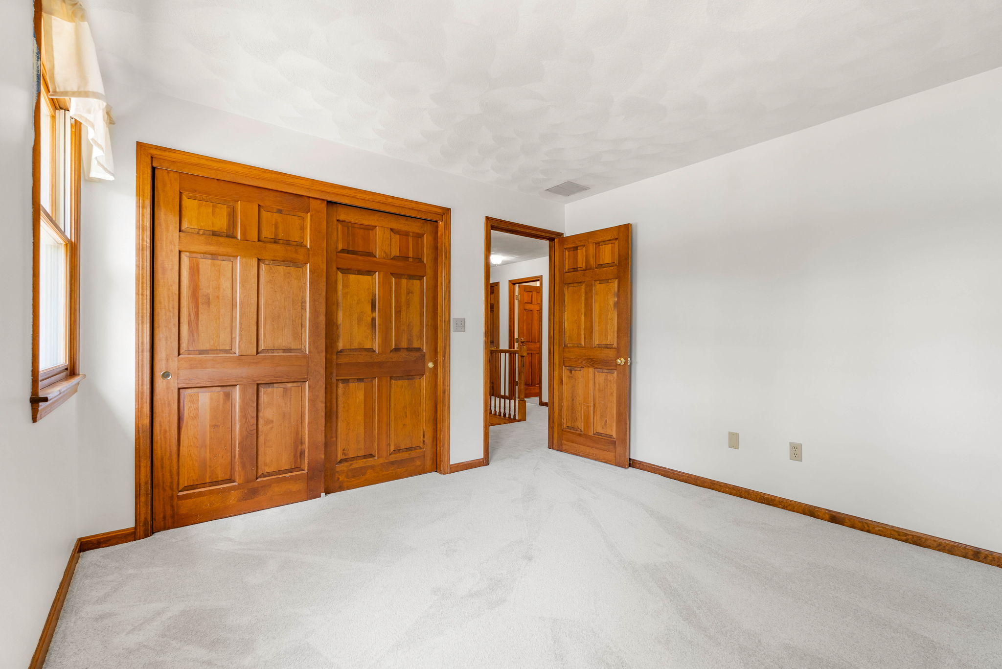 18 Equestrian Dr, North Andover, MA 01845, USA Photo 24