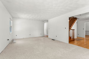 18 Equestrian Dr, North Andover, MA 01845, USA Photo 11