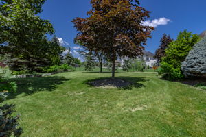  18 Farina Dr, Brampton, ON L6P 0E3, US Photo 36