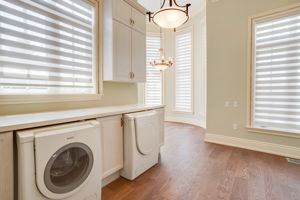  18 Farina Dr, Brampton, ON L6P 0E3, US Photo 62