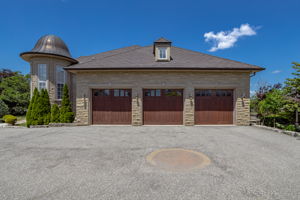  18 Farina Dr, Brampton, ON L6P 0E3, US Photo 40