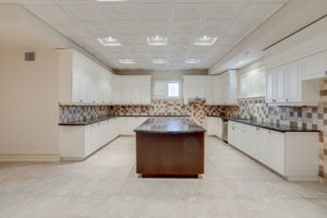  18 Farina Dr, Brampton, ON L6P 0E3, US Photo 111