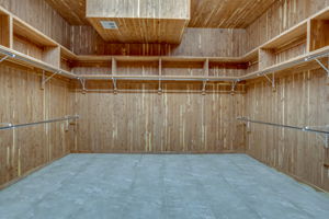  18 Farina Dr, Brampton, ON L6P 0E3, US Photo 99