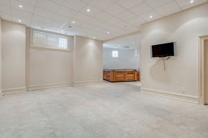  18 Farina Dr, Brampton, ON L6P 0E3, US Photo 105