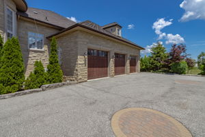  18 Farina Dr, Brampton, ON L6P 0E3, US Photo 39