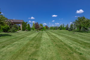  18 Farina Dr, Brampton, ON L6P 0E3, US Photo 24