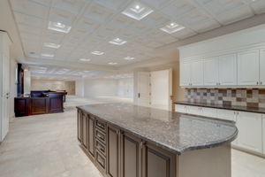  18 Farina Dr, Brampton, ON L6P 0E3, US Photo 113