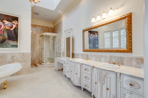  18 Farina Dr, Brampton, ON L6P 0E3, US Photo 89