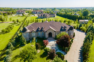  18 Farina Dr, Brampton, ON L6P 0E3, US Photo 0