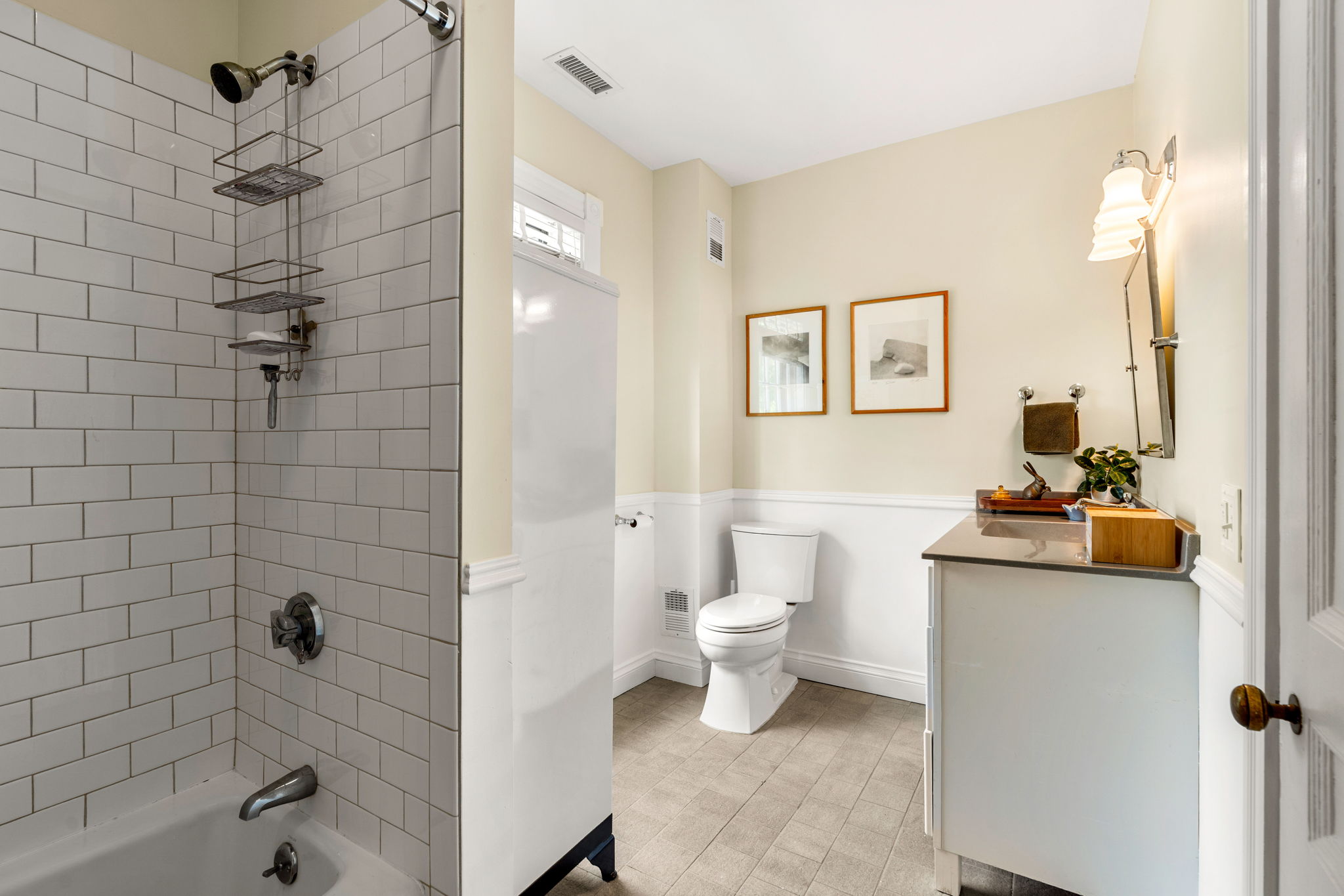 18 Felt St, Salem, MA 01970, USA Photo 36