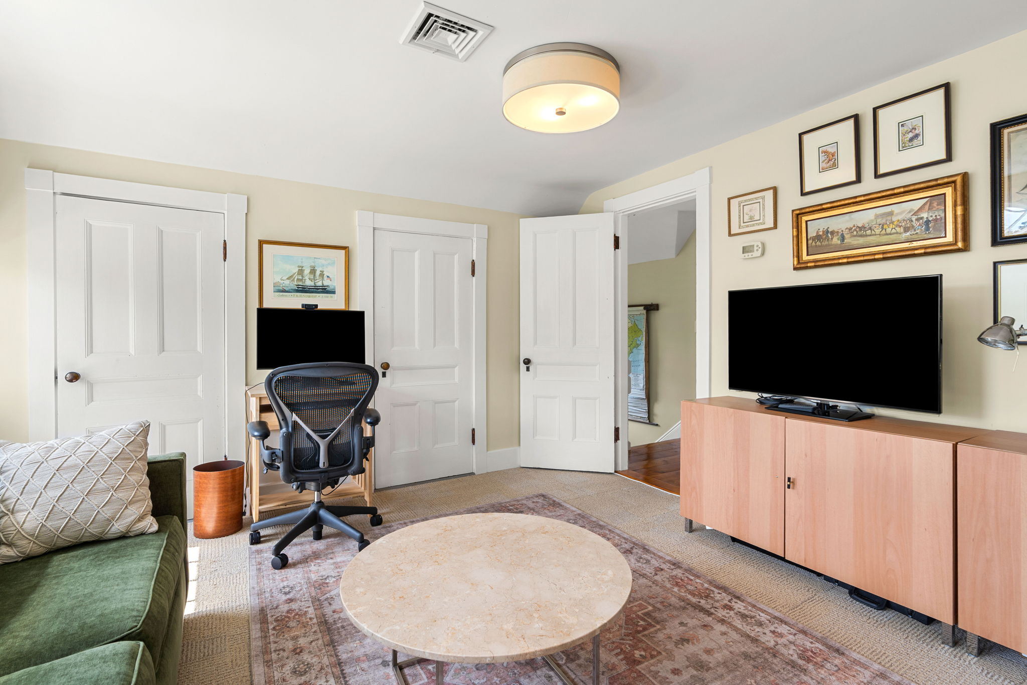 18 Felt St, Salem, MA 01970, USA Photo 41