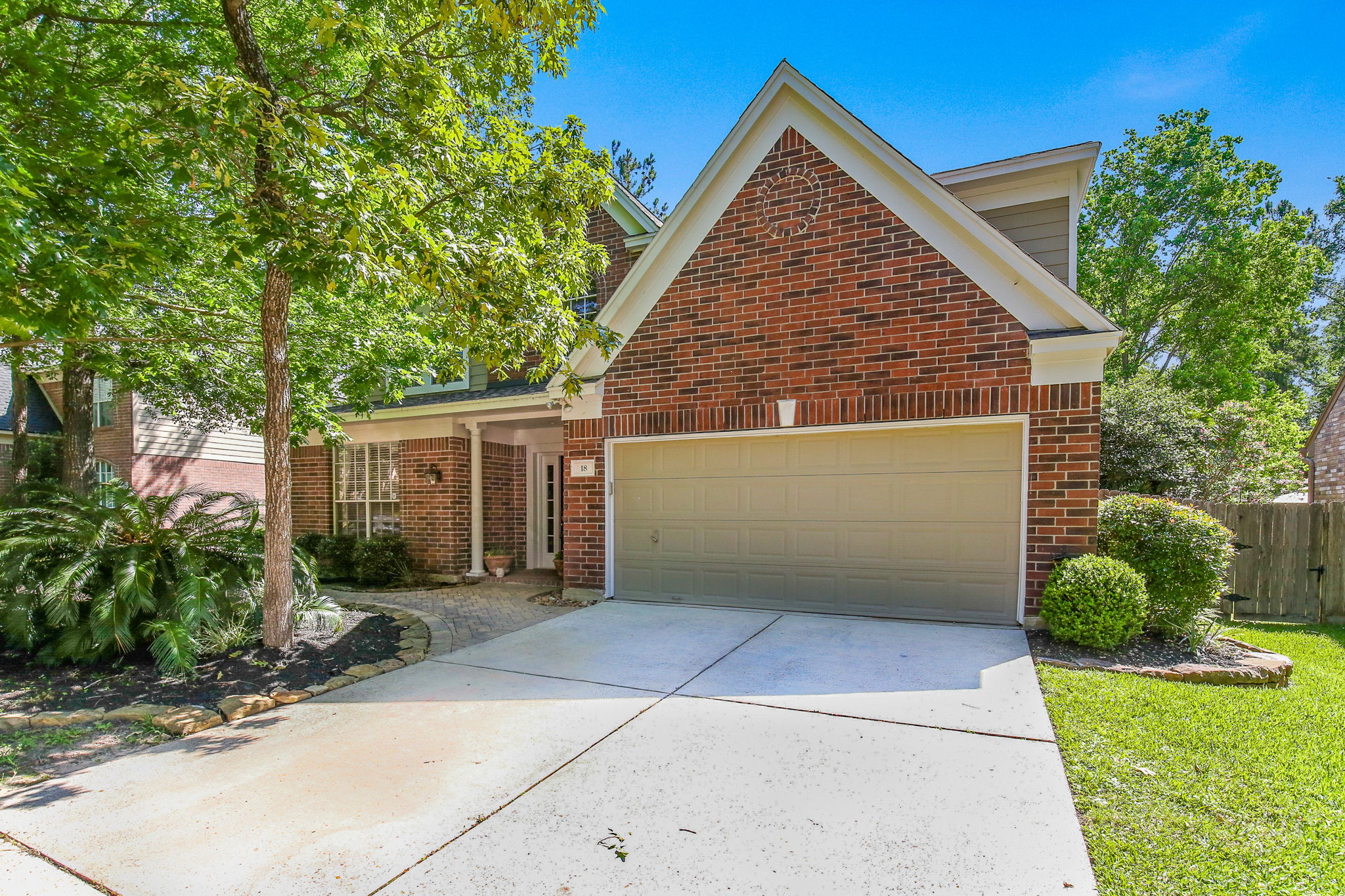 18 Firethorn Pl, Spring, TX 77382, US Photo 11