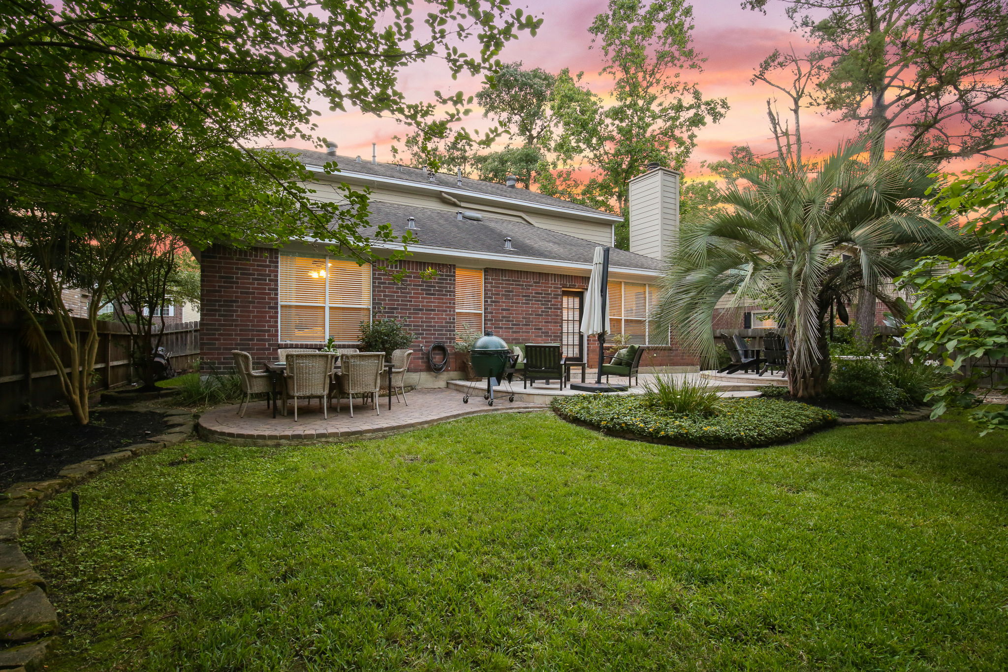  18 Firethorn Pl, Spring, TX 77382, US Photo 8