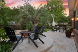  18 Firethorn Pl, Spring, TX 77382, US Photo 5