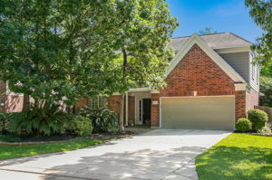  18 Firethorn Pl, Spring, TX 77382, US Photo 11