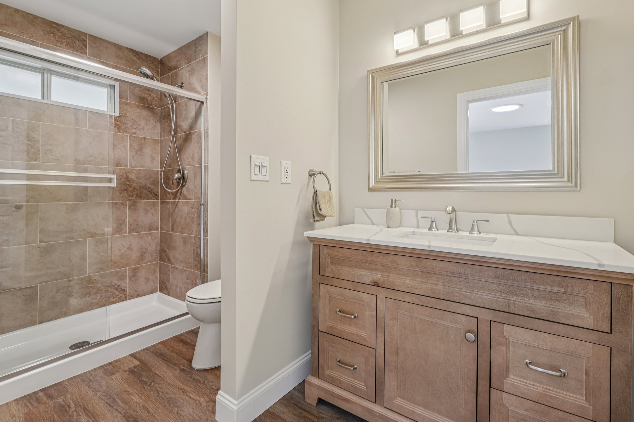 18 Flintshire Ter-S1404-042.jpg