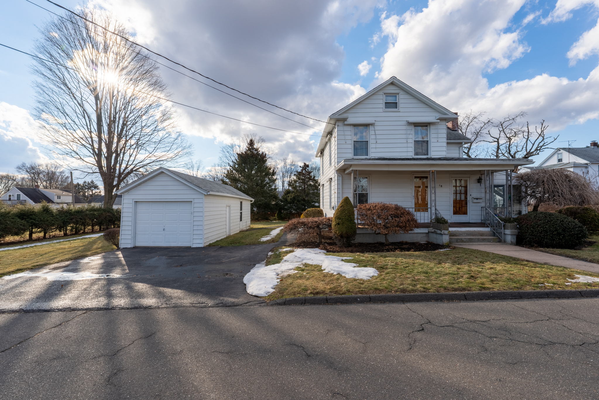 18 Ford St, Southington, CT 06489, USA Photo 1