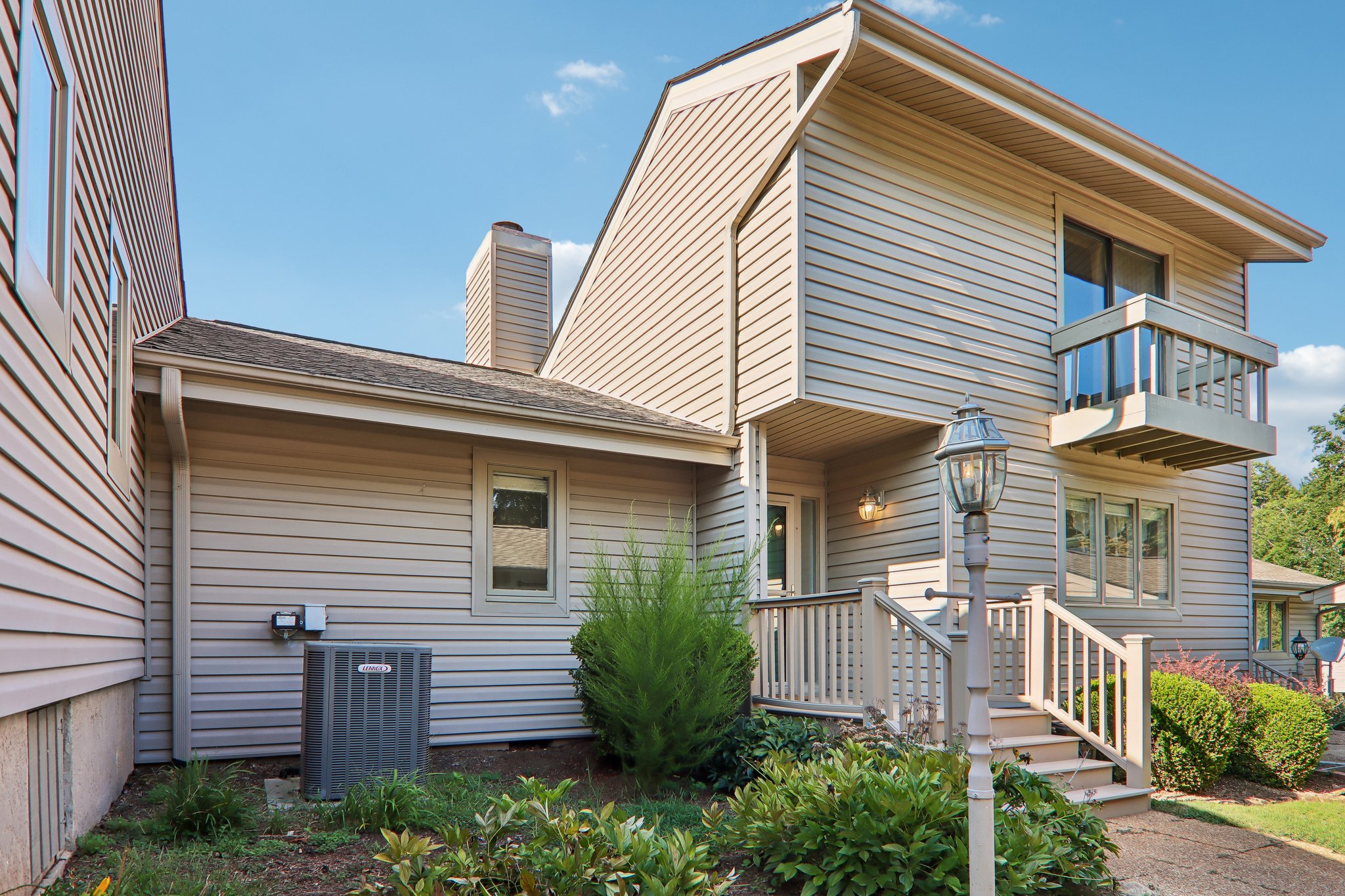 Foxmoor Ct-S0309-003.jpg