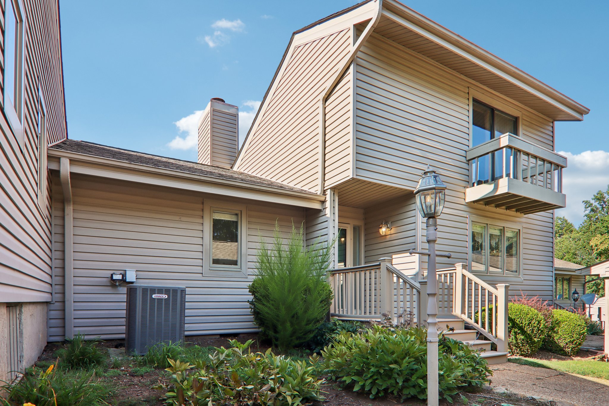 Foxmoor Ct-S0309-004.jpg
