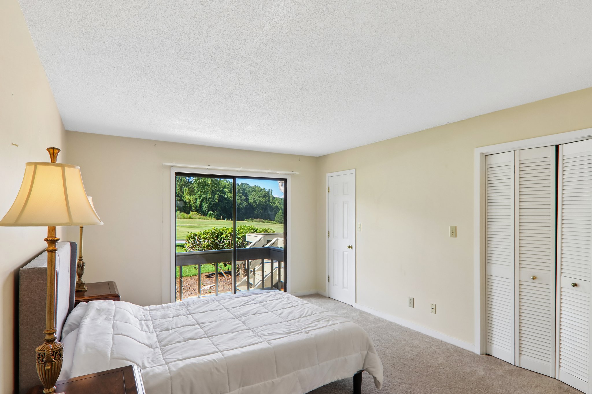 Foxmoor Ct-S0309-024.jpg