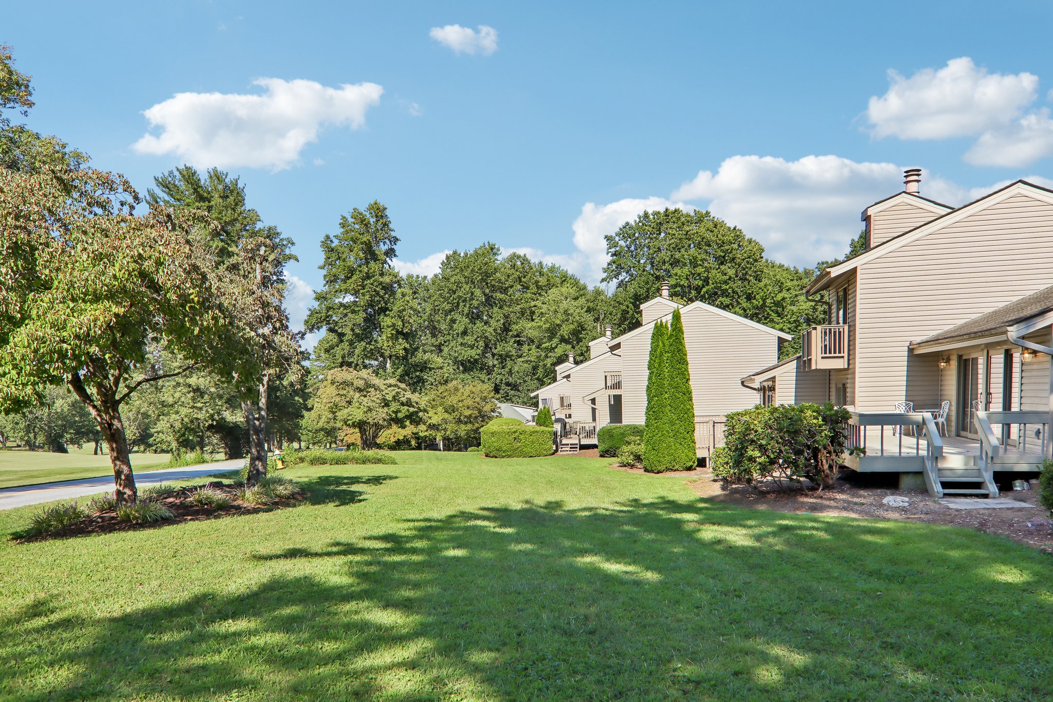Foxmoor Ct-S0309-048.jpg