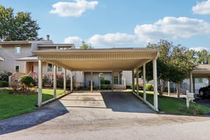Foxmoor Ct-S0309-001.jpg