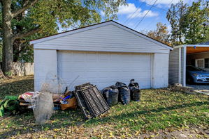  Photo 43