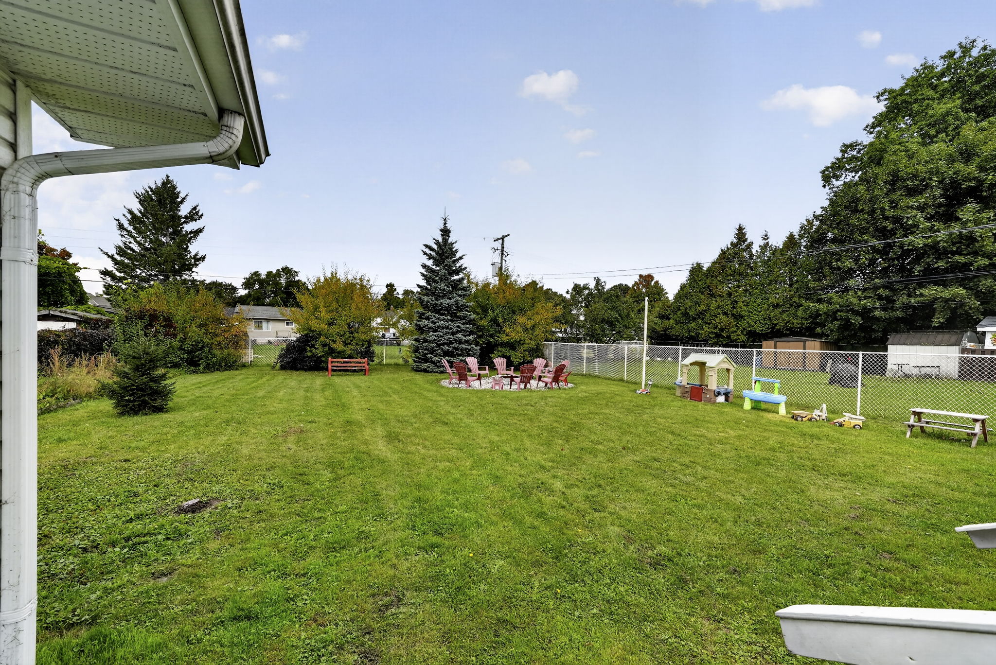  Photo 36