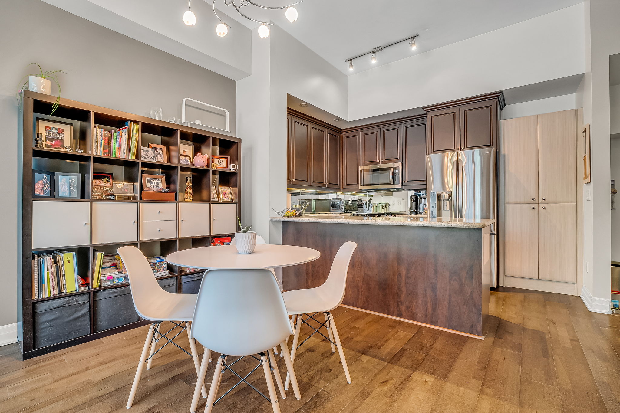 10-dining room1