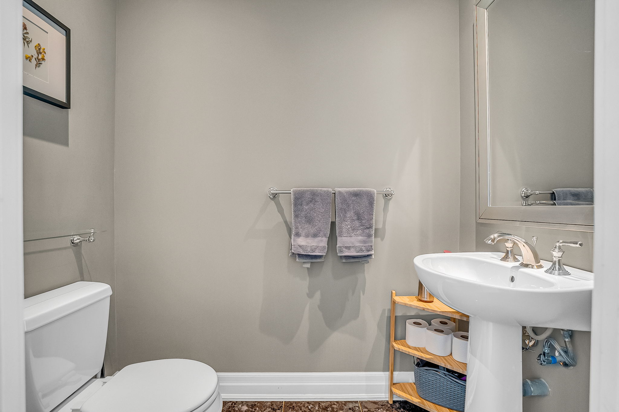 16-powder room1