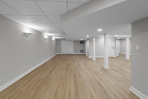  Photo 49