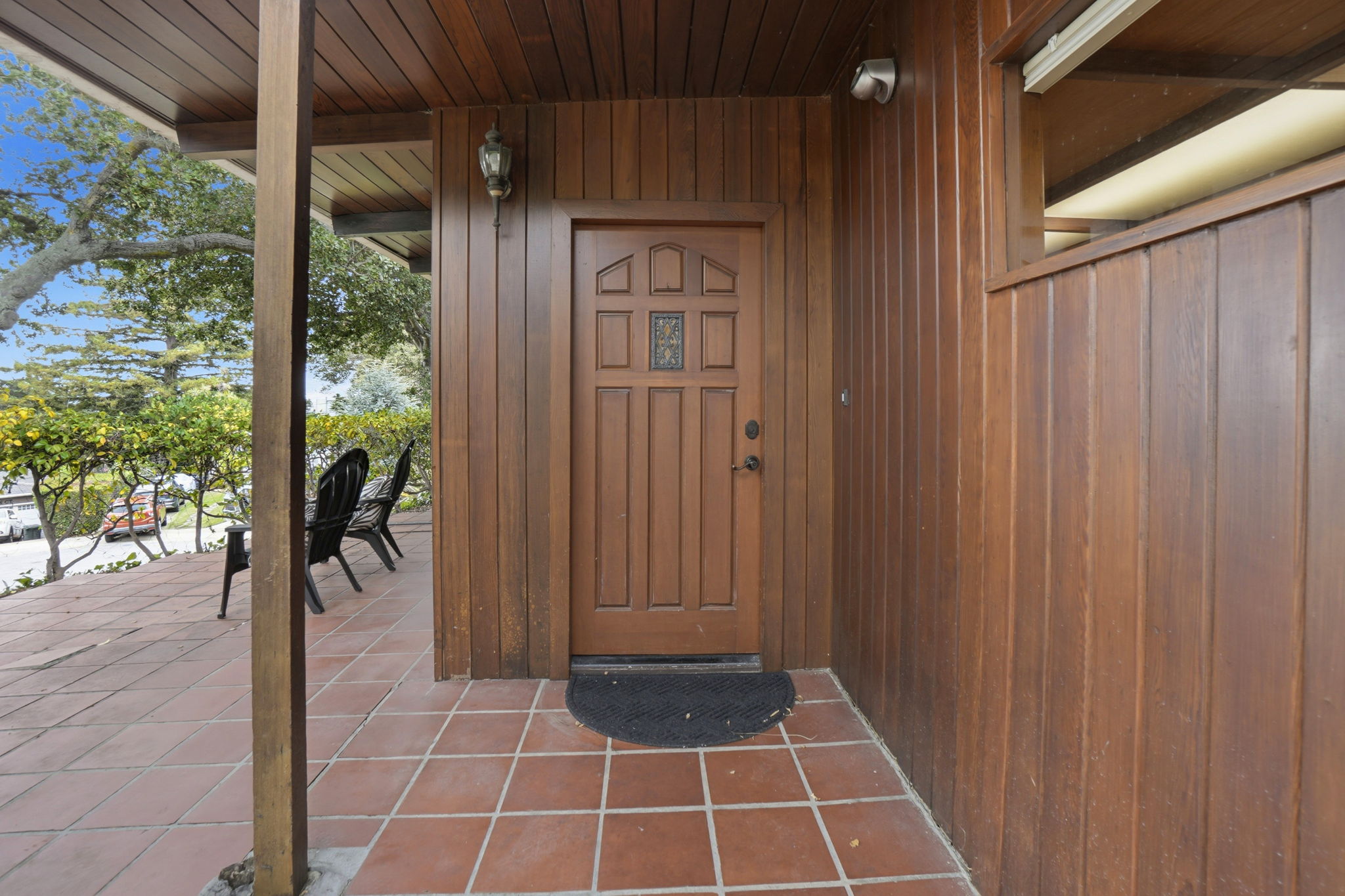 004_F8_18 Hillbarn Ct