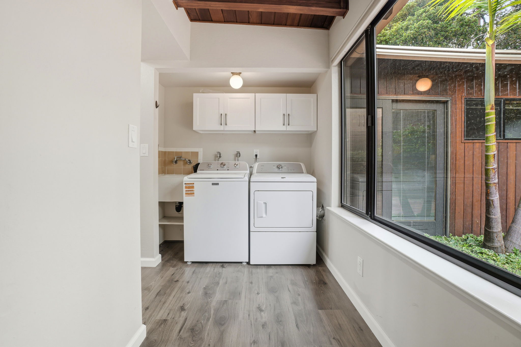 034_F8_18 Hillbarn Ct