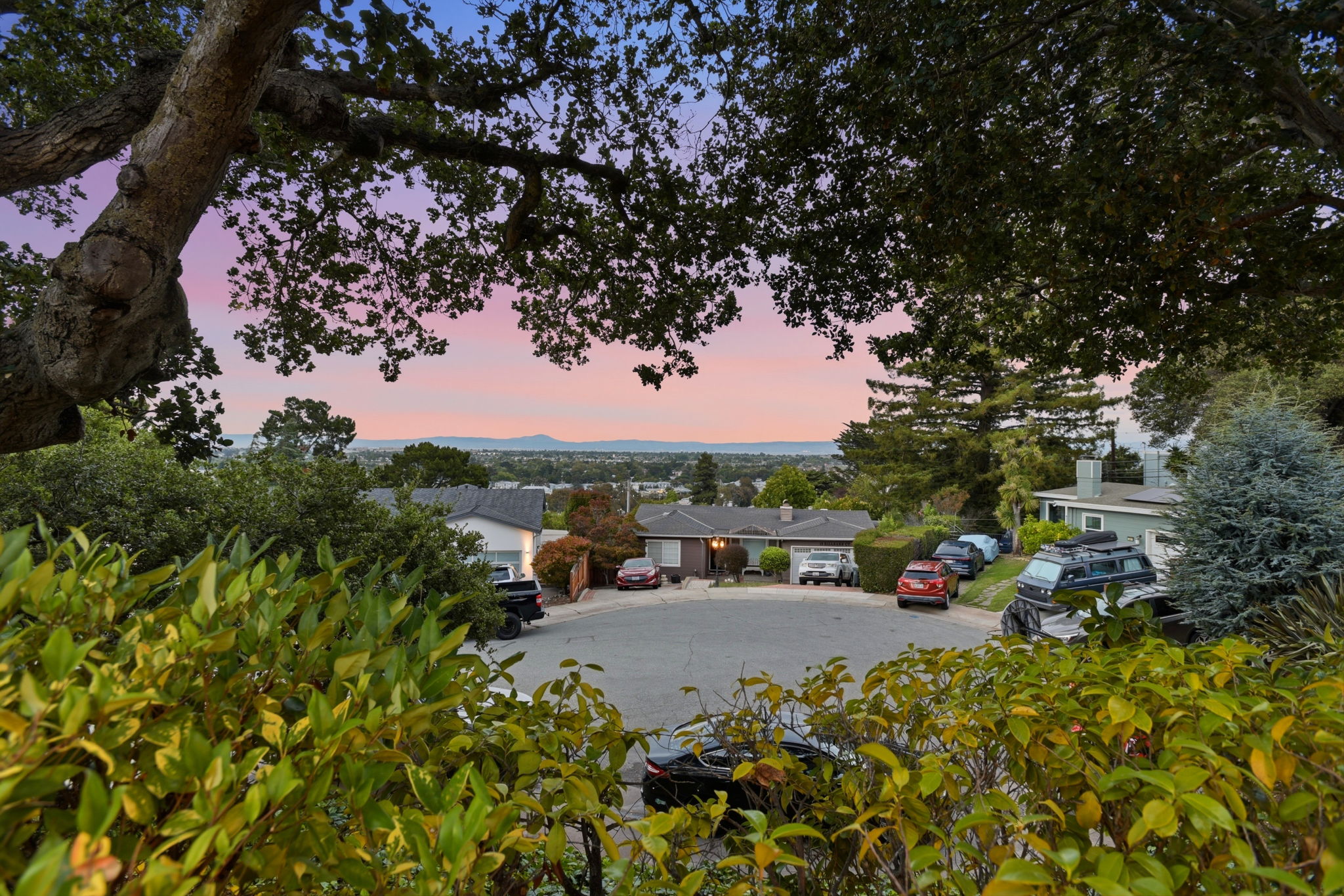 015_F8_TWILIGHT_18 Hillbarn Ct