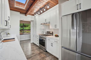 011_F8_18 Hillbarn Ct