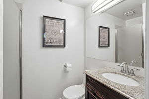 029_F8_18 Hillbarn Ct