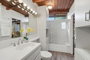 031_F8_18 Hillbarn Ct