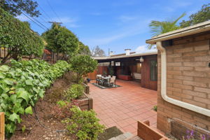 040_F8_18 Hillbarn Ct