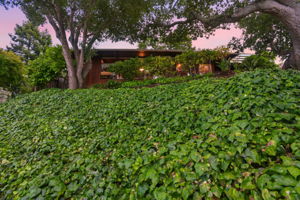 001_F8_TWILIGHT_18 Hillbarn Ct