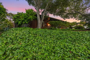 002_F8_TWILIGHT_18 Hillbarn Ct
