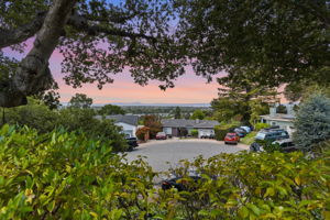 008_F8_TWILIGHT_18 Hillbarn Ct