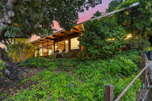 011_F8_TWILIGHT_18 Hillbarn Ct