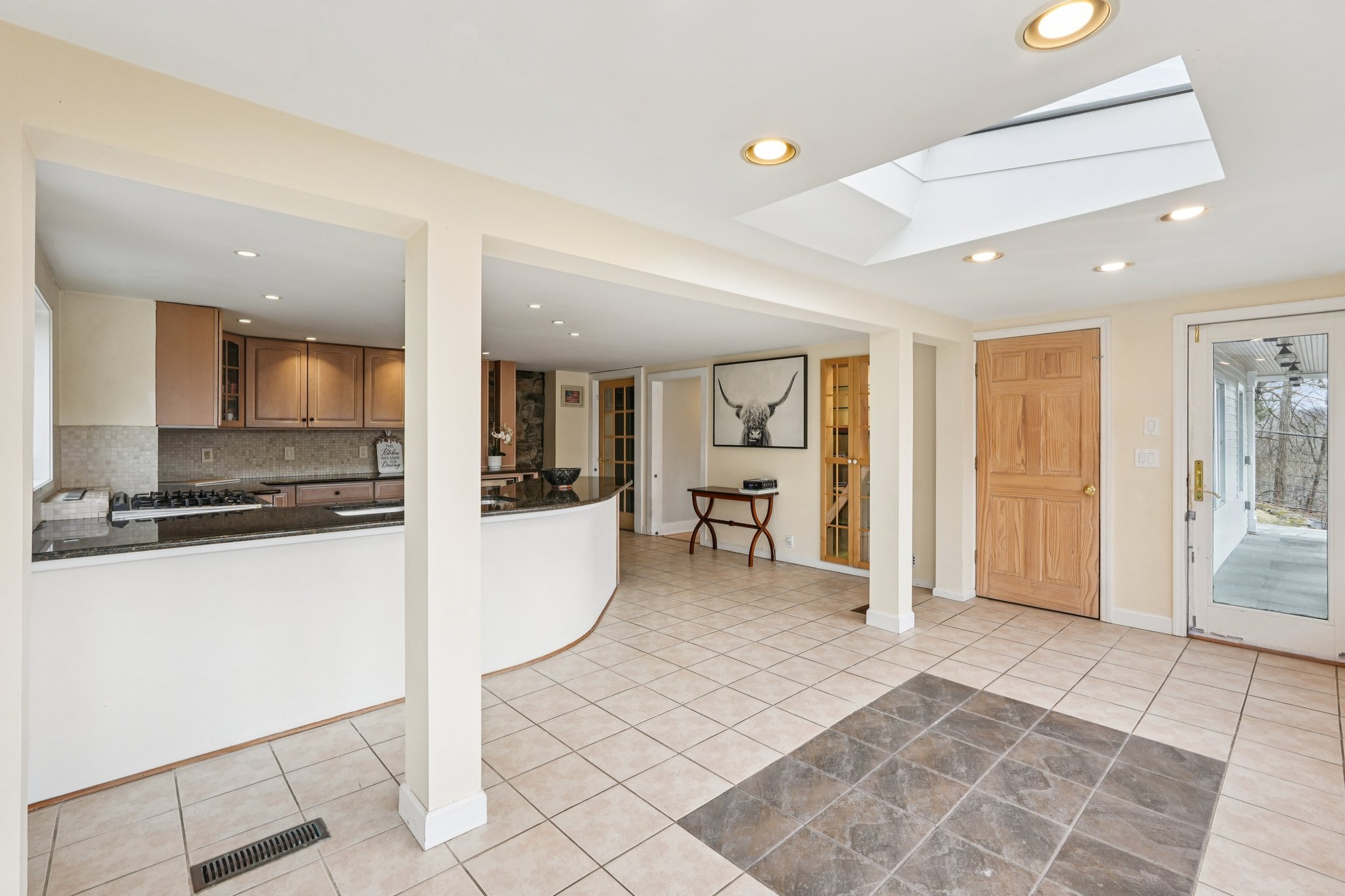 Juengstville Rd-S2203-018.jpg