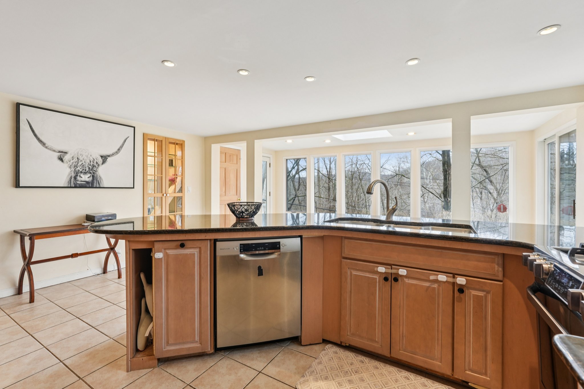 Juengstville Rd-S2203-025.jpg