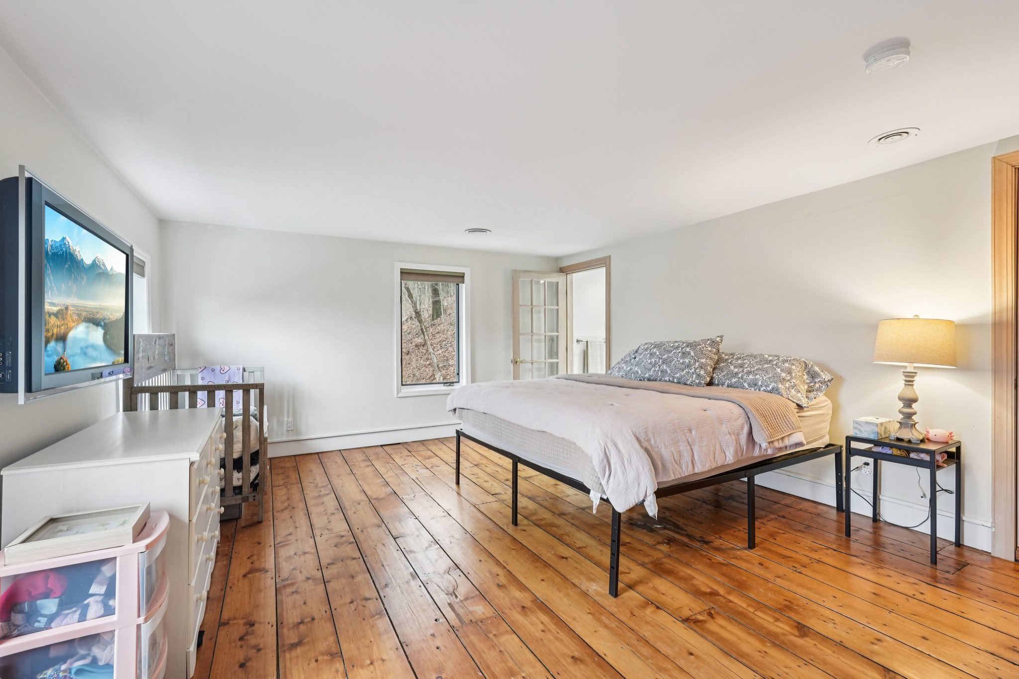 Juengstville Rd-S2203-036.jpg