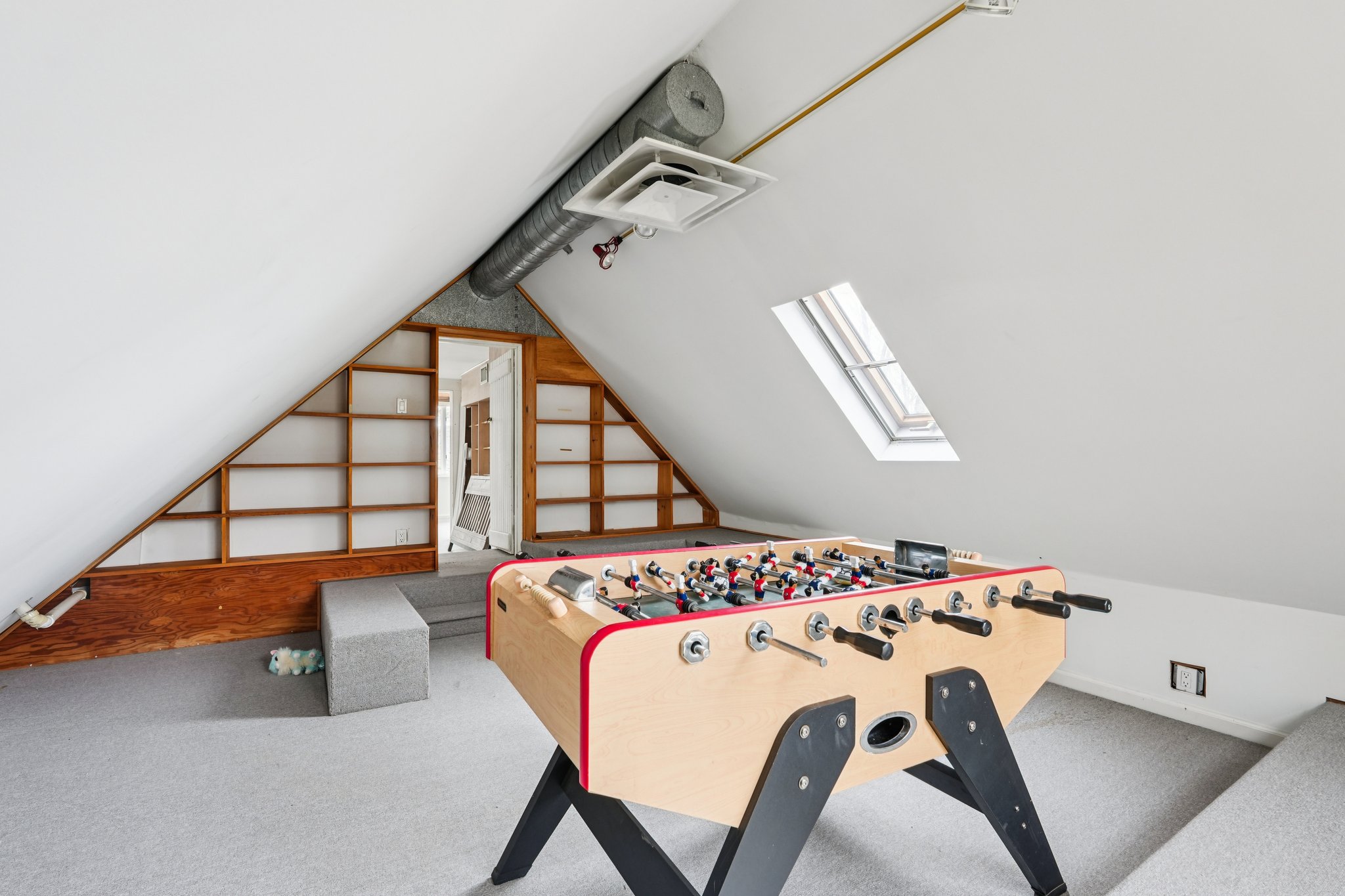 Juengstville Rd-S2203-054.jpg